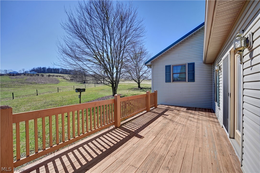 29100 Flat Run Road Danville OH 43014