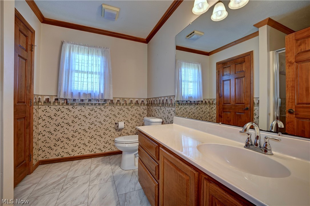 29100 Flat Run Road Danville OH 43014