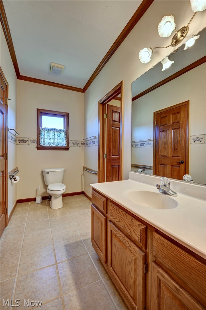 29100 Flat Run Road Danville OH 43014