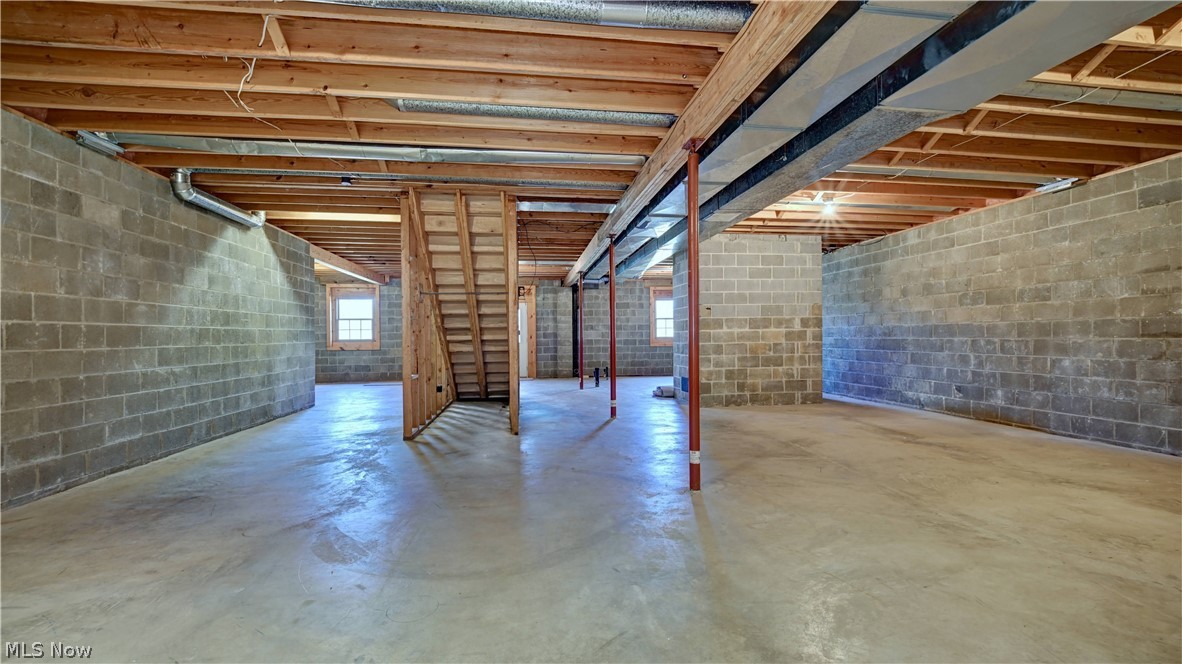 29100 Flat Run Road Danville OH 43014