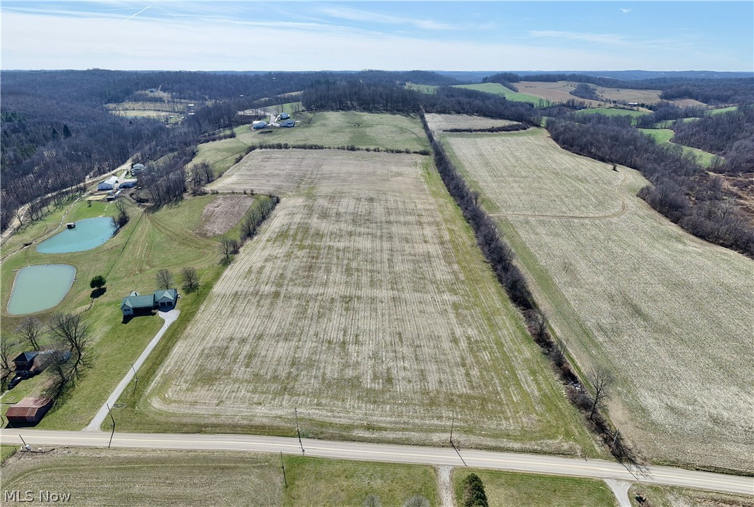 29100 Flat Run Road Danville OH 43014