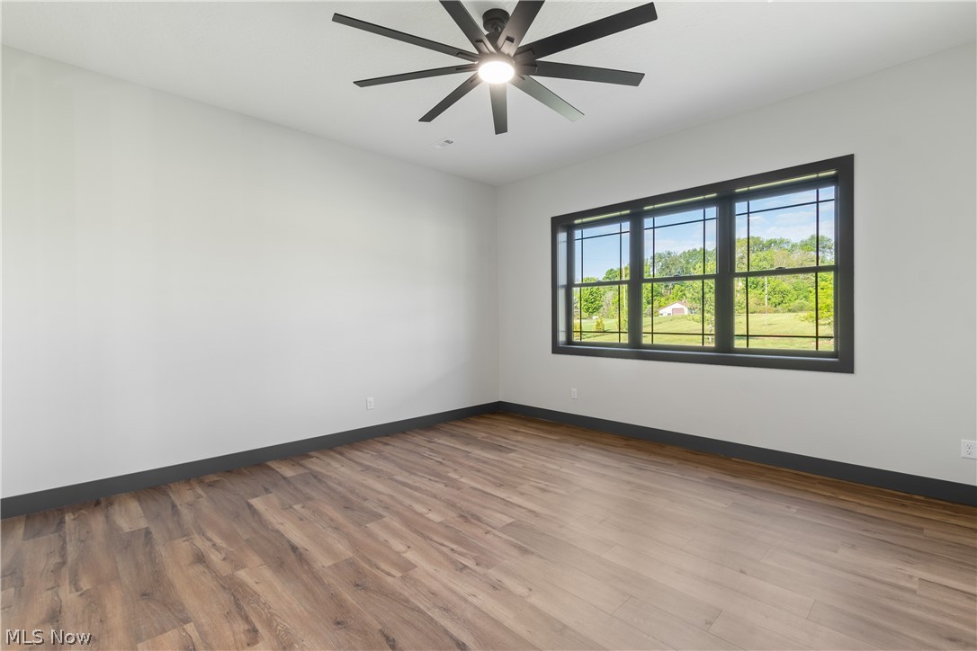 2085 Belfort Avenue Louisville OH 44641
