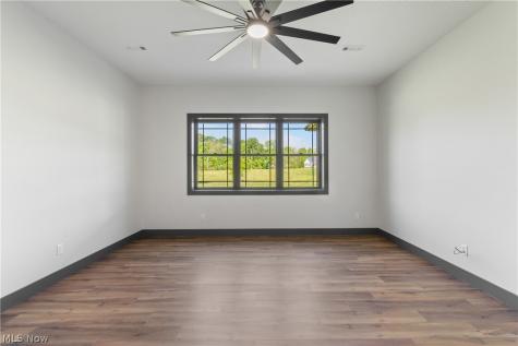 2085 Belfort Avenue Louisville OH 44641