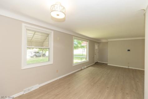 11391 Ronald Drive Parma OH 44130