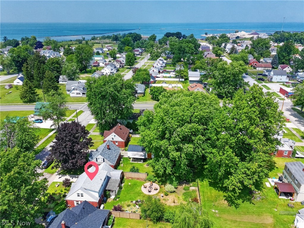 880 Sandusky Street Conneaut OH 44030
