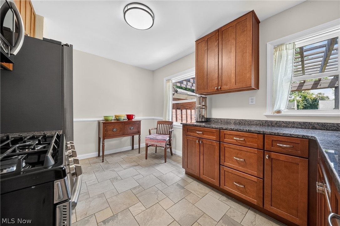 880 Sandusky Street Conneaut OH 44030