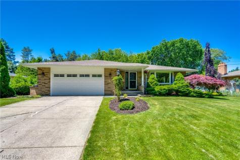 9942 Vista Drive North Royalton OH 44133