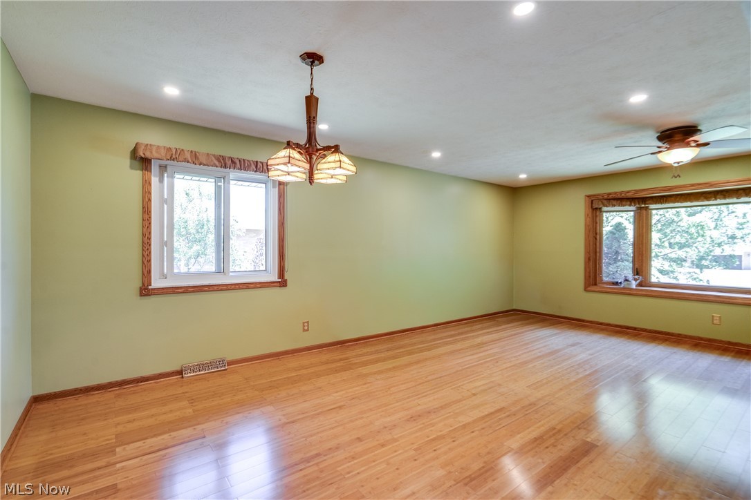9942 Vista Drive North Royalton OH 44133
