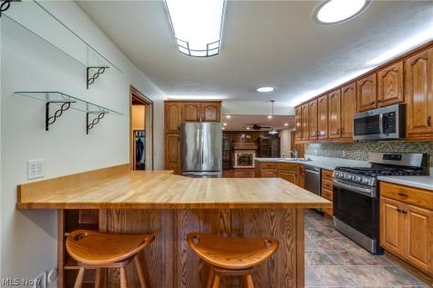 9942 Vista Drive North Royalton OH 44133