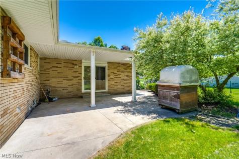 9942 Vista Drive North Royalton OH 44133