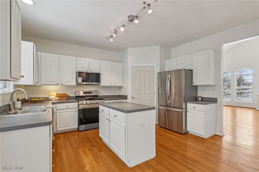 8683 Pine Creek Lane Northfield OH 44067