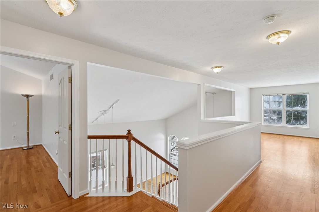 8683 Pine Creek Lane Northfield OH 44067