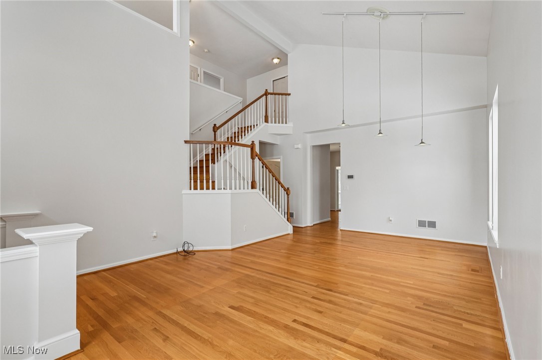 8683 Pine Creek Lane Northfield OH 44067