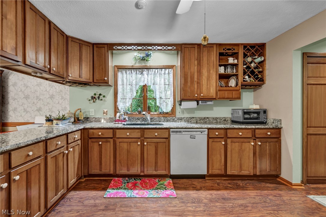 9716 N Avon Belden Road Grafton OH 44044