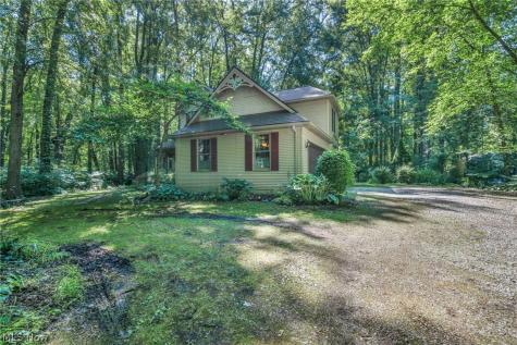 9716 N Avon Belden Road Grafton OH 44044