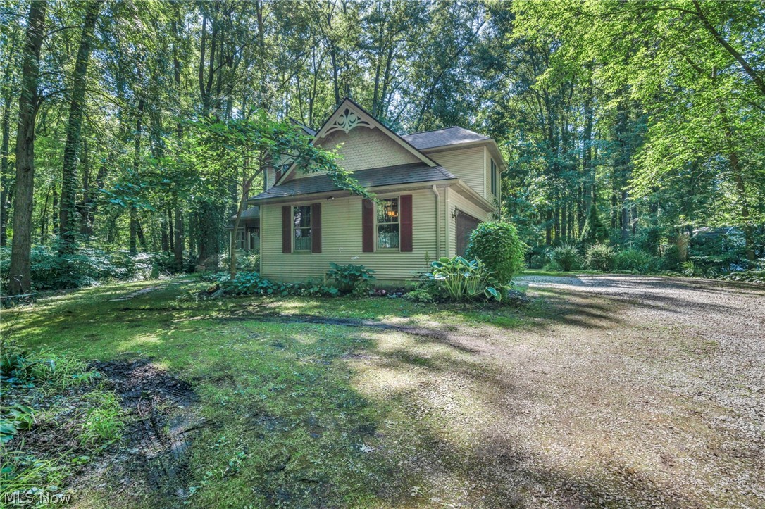9716 N Avon Belden Road Grafton OH 44044