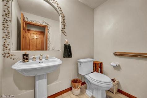 9716 N Avon Belden Road Grafton OH 44044