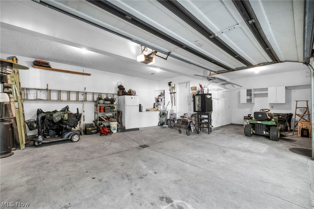 9716 N Avon Belden Road Grafton OH 44044