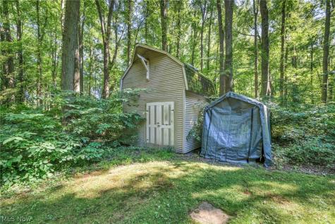 9716 N Avon Belden Road Grafton OH 44044