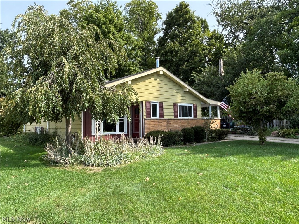 19202 Davinwood Drive Cleveland OH 44135