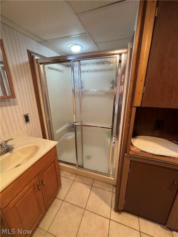 19202 Davinwood Drive Cleveland OH 44135