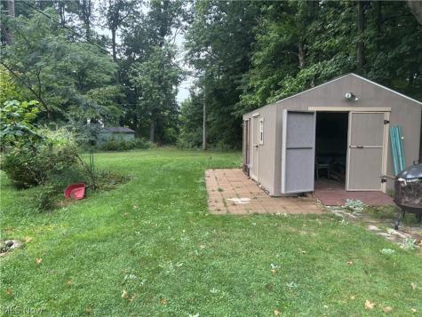 19202 Davinwood Drive Cleveland OH 44135