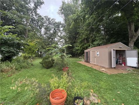 19202 Davinwood Drive Cleveland OH 44135