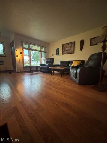 19202 Davinwood Drive Cleveland OH 44135