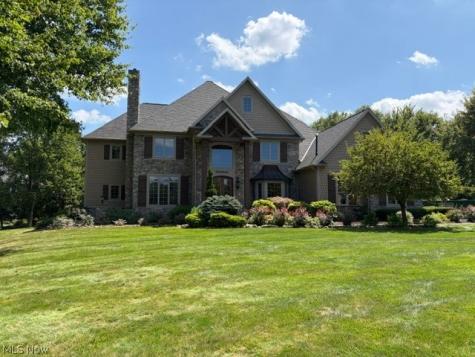 334 Crown Ridge Drive Cuyahoga Falls OH 44223