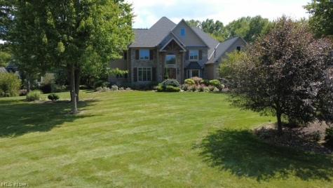 334 Crown Ridge Drive Cuyahoga Falls OH 44223