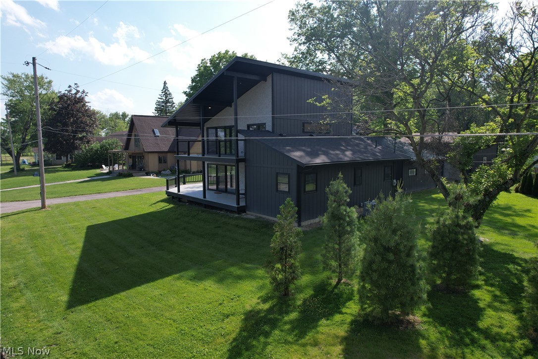 1652 Jersey Street Lake Milton OH 44429