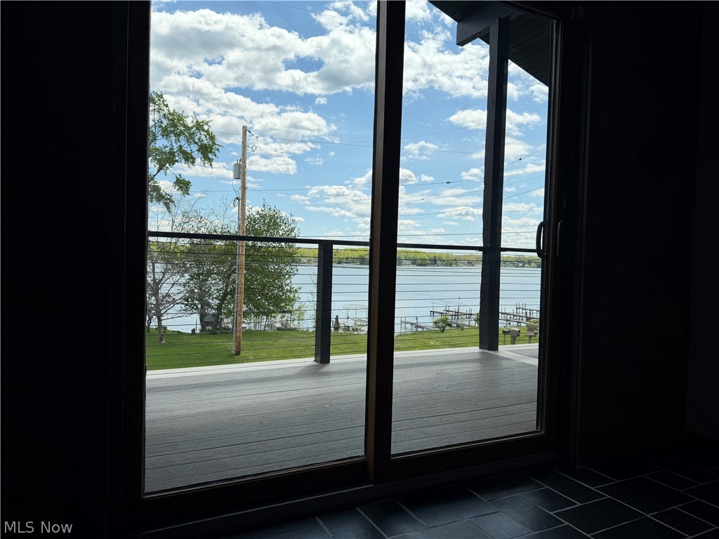 1652 Jersey Street Lake Milton OH 44429