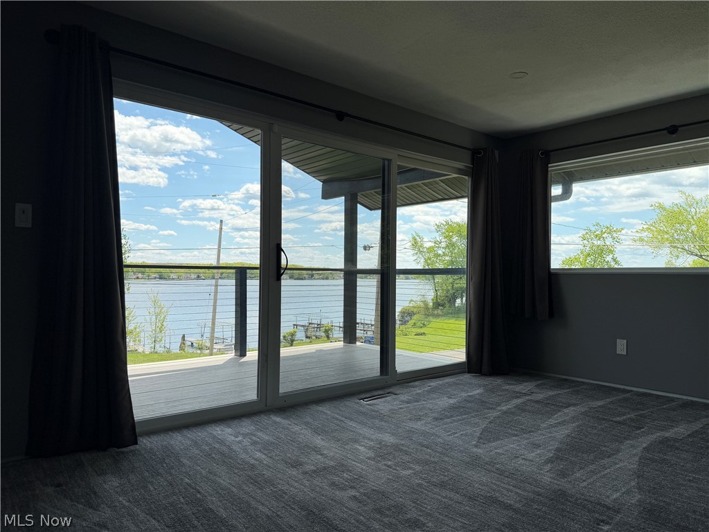 1652 Jersey Street Lake Milton OH 44429