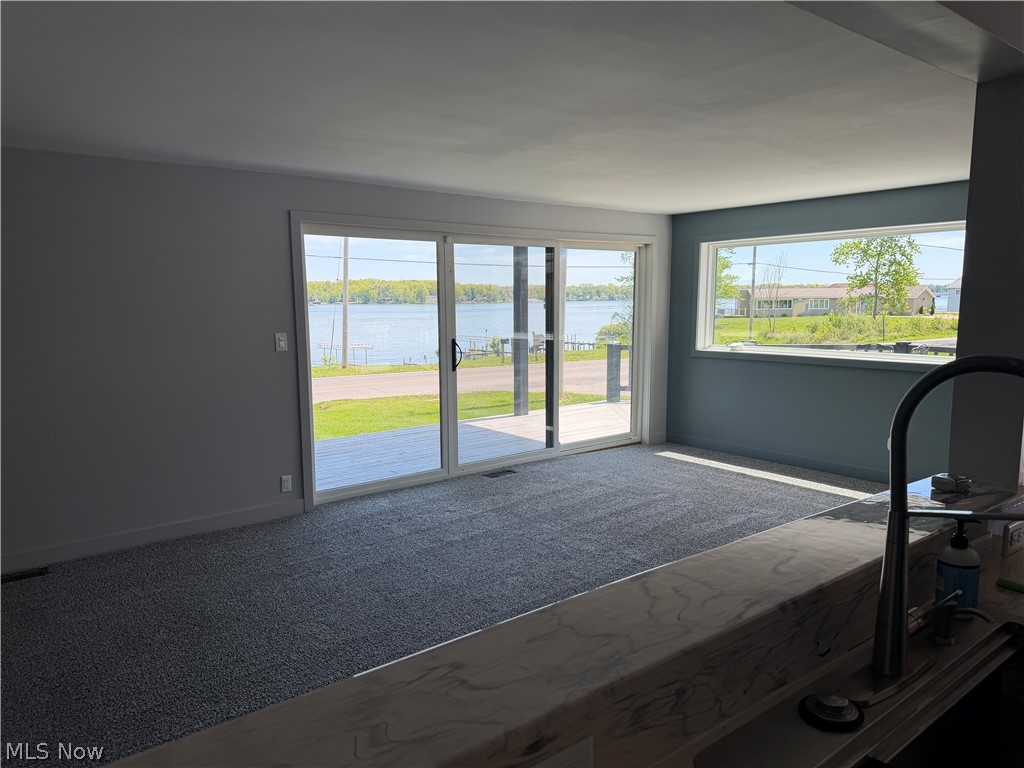 1652 Jersey Street Lake Milton OH 44429