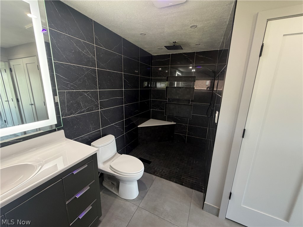 1652 Jersey Street Lake Milton OH 44429