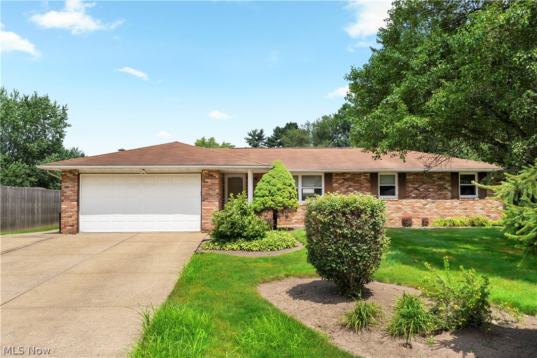 5411 Clay Street Louisville OH 44641