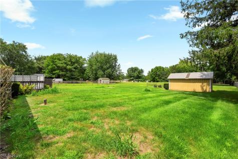5411 Clay Street Louisville OH 44641