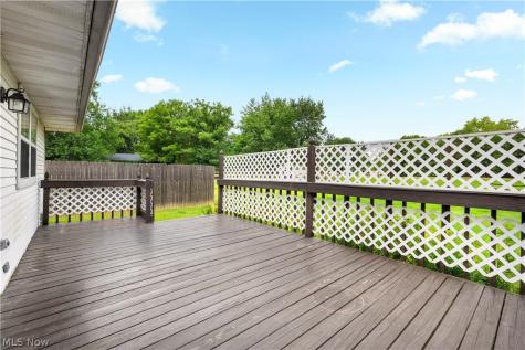 5411 Clay Street Louisville OH 44641