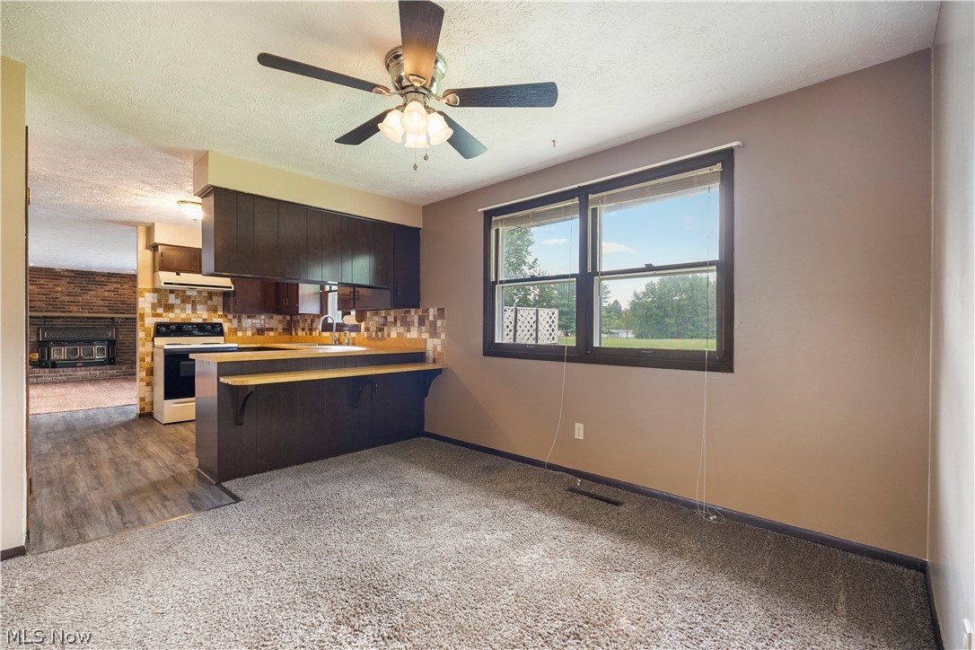 5411 Clay Street Louisville OH 44641