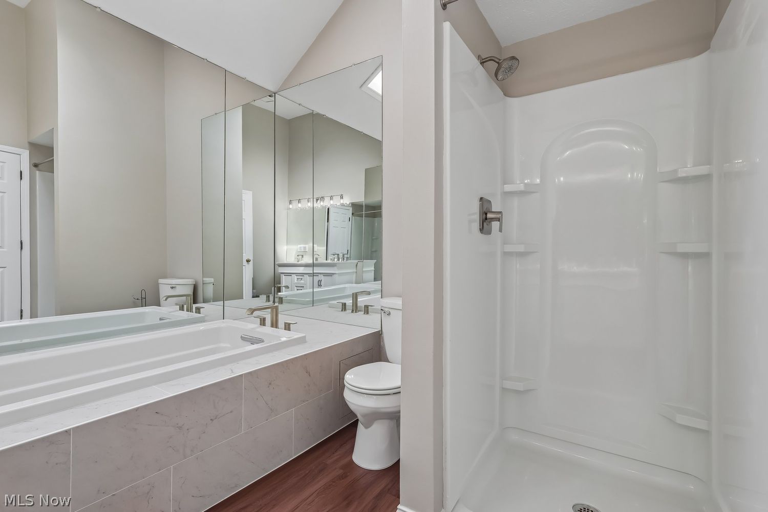 9691 River Oaks Drive North Royalton OH 44133