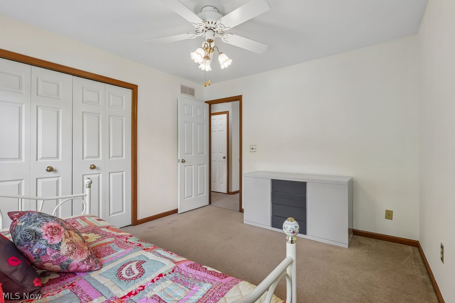 9691 River Oaks Drive North Royalton OH 44133