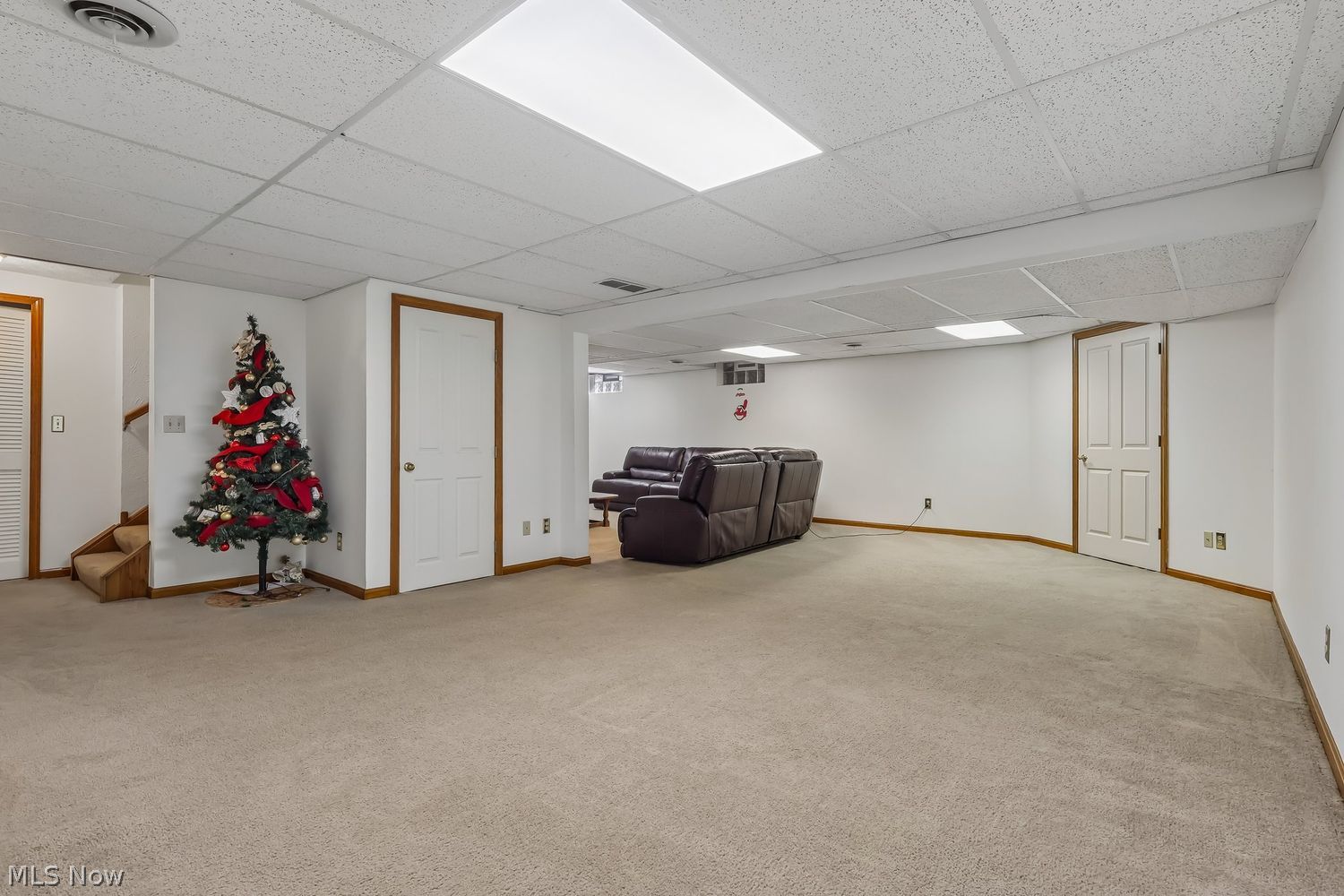 9691 River Oaks Drive North Royalton OH 44133