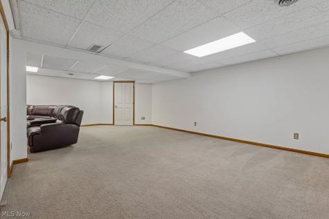9691 River Oaks Drive North Royalton OH 44133