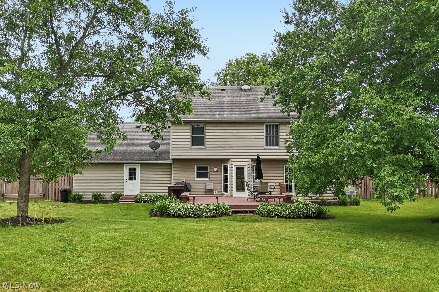 9691 River Oaks Drive North Royalton OH 44133