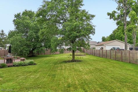 9691 River Oaks Drive North Royalton OH 44133