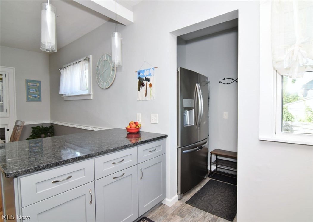 1190 Gladys Avenue Lakewood OH 44107