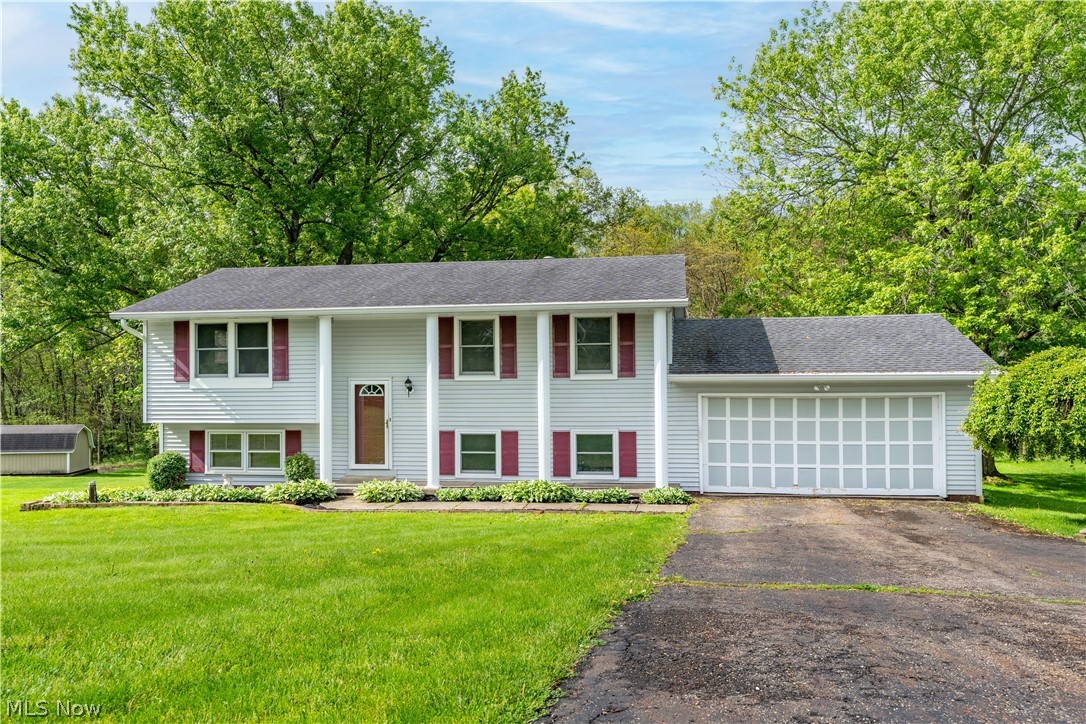 Uniontown OH, 1478 Plateau Street NE