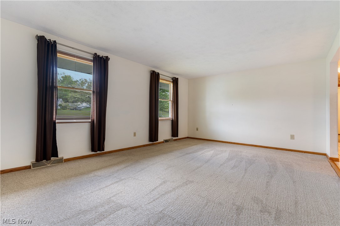 1478 Plateau Street NE Uniontown OH 44685