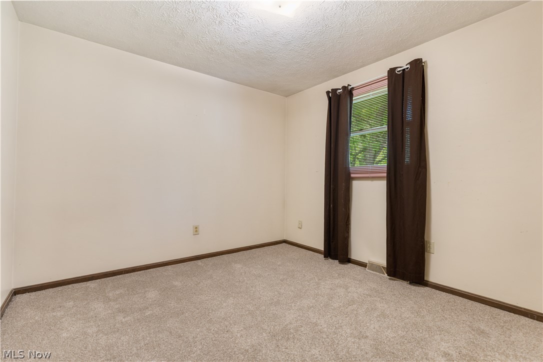 1478 Plateau Street NE Uniontown OH 44685
