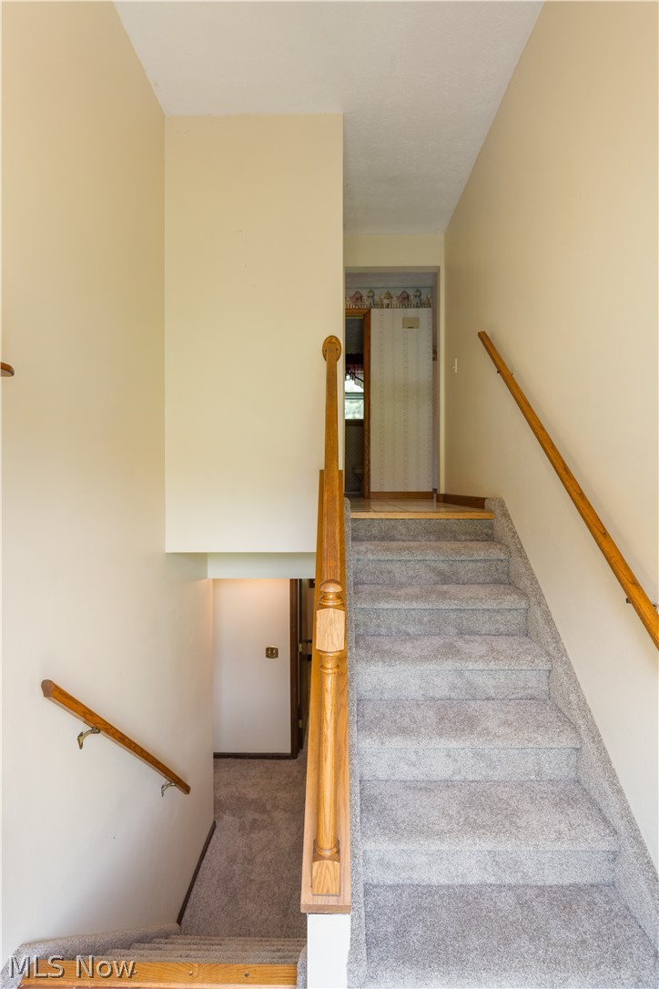 1478 Plateau Street NE Uniontown OH 44685